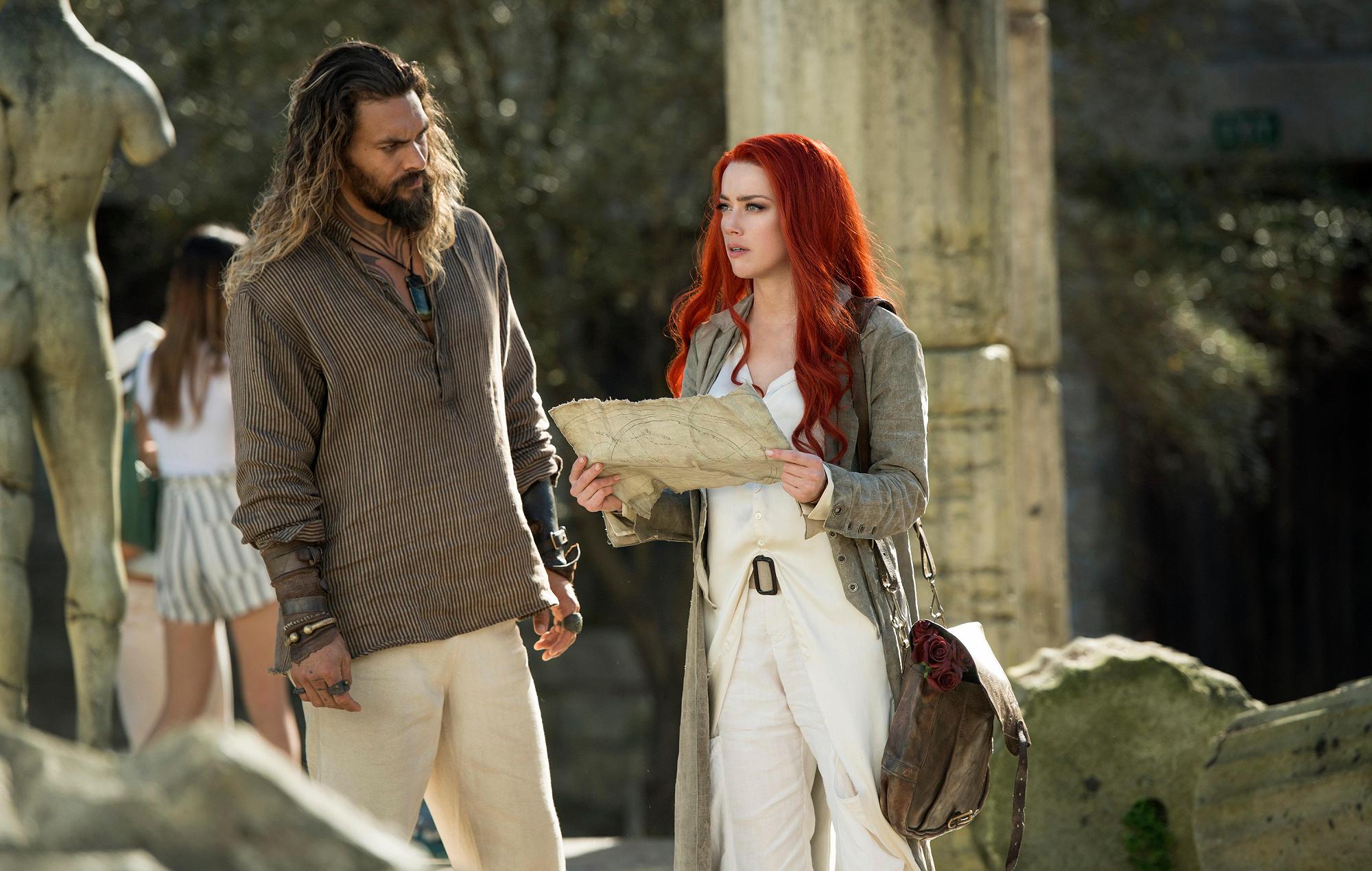 Jason Momoa and Amber Heard in 'Aquaman'